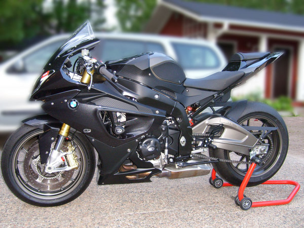 BMW S1000RR katupyrn muutos